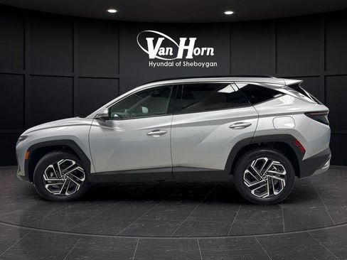 Used 2025 Hyundai Tucson Limited AWD/4WD image 4