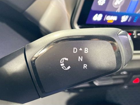 Certified 2025 Volkswagen ID.4 Pro S image 18