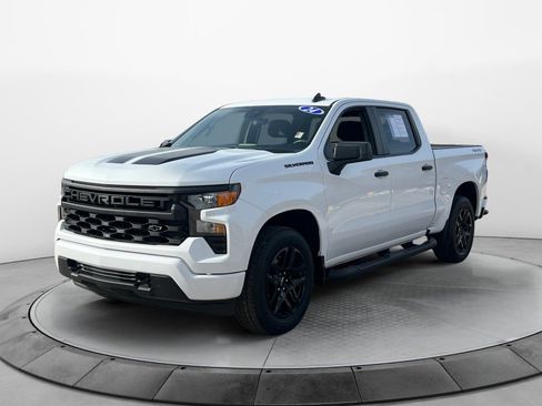 Certified 2024 Chevrolet Silverado 1500 Custom w/ Rally Edition image 3