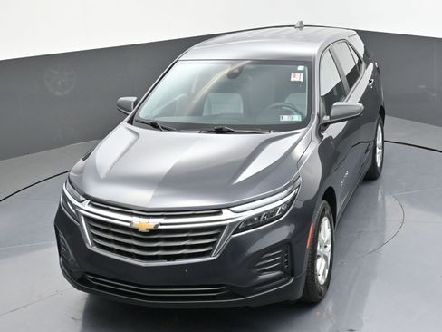 Certified 2022 Chevrolet Equinox LS w/ LS Convenience Package AWD/4WD image 45