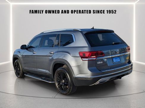 Used 2019 Volkswagen Atlas SEL Premium image 4