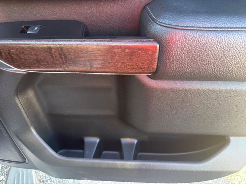 Used 2021 GMC Sierra 2500 Denali w/ Denali Ultimate Package image 28