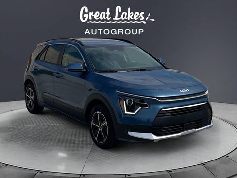 Used 2024 Kia Niro EX FWD image 7