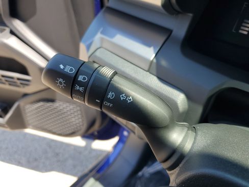 Used 2024 Toyota Tacoma SR5 image 19