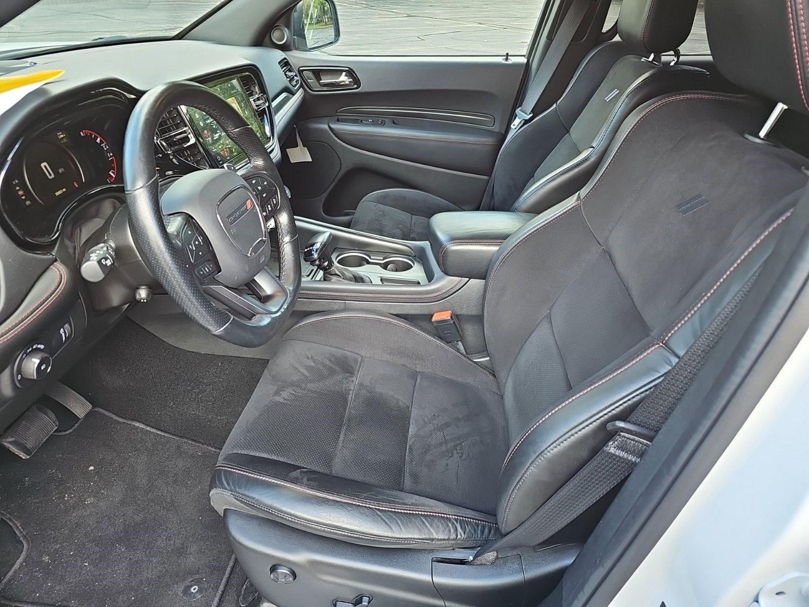 Used 2023 Dodge Durango R/T w/ Tow 'N Go Package AWD/4WD image 18