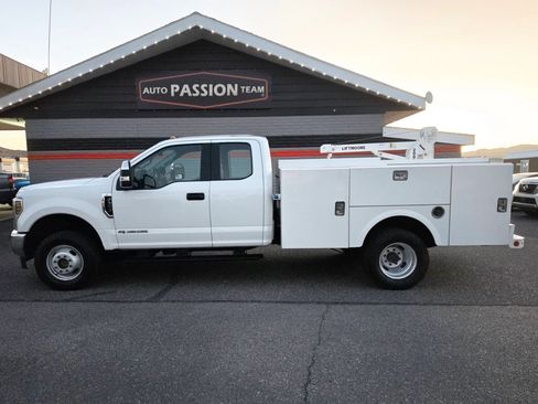 Used 2019 Ford F350 XL w/ XL Value Package AWD/4WD image 2