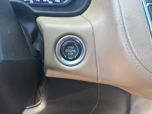 Used 2022 Chevrolet Tahoe Premier image 19