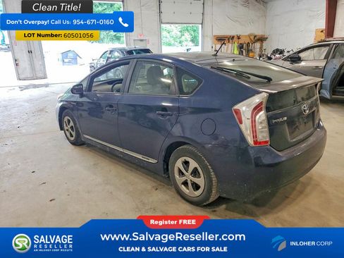 Used 2014 Toyota Prius Two FWD image 3