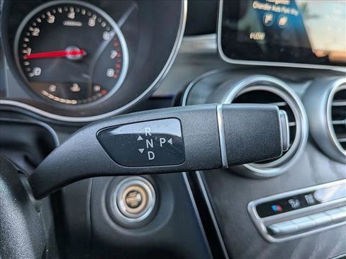 Used 2021 Mercedes-Benz GLC 300 image 19