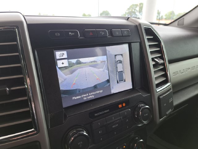 Used 2017 Ford F350 Lariat w/ Lariat Ultimate Package AWD/4WD image 11