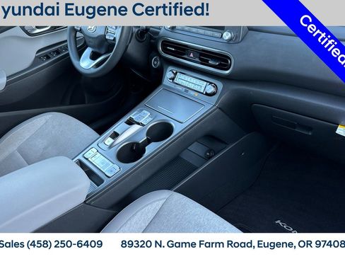 Used 2023 Hyundai Kona SE image 21