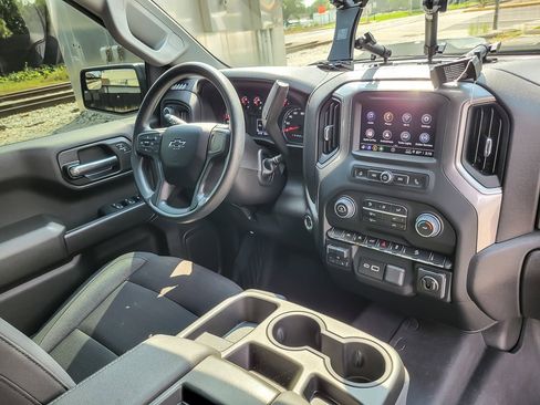 Used 2024 Chevrolet Silverado 1500 Custom Trail Boss image 21