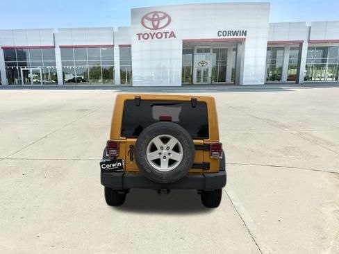 Used 2014 Jeep Wrangler Unlimited Sport w/ Quick Order Package 24S AWD/4WD image 8
