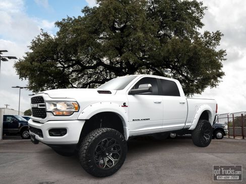 Used 2022 RAM 2500 Big Horn w/ Level C Equiment Group AWD/4WD image 1
