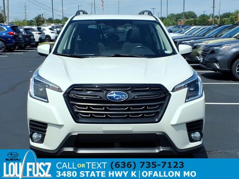 Used 2023 Subaru Forester Premium AWD/4WD image 36