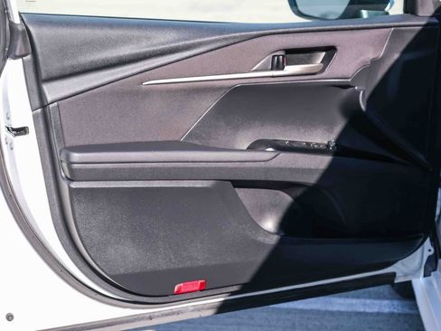 Used 2025 Toyota Camry LE FWD image 23