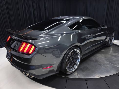 Used 2016 Ford Mustang Shelby GT350 w/ Technology Package RWD image 60