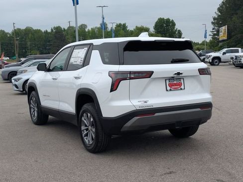 New 2026 Chevrolet Equinox LT FWD image 5
