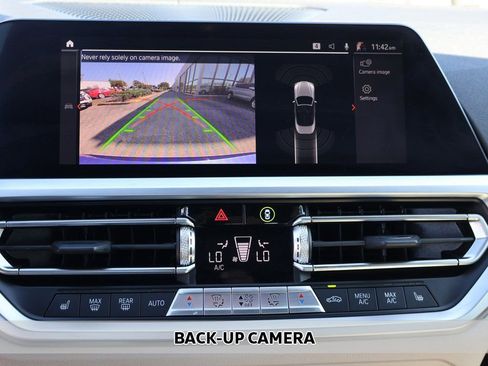 Used 2023 BMW 430i Convertible w/ M Sport Package image 5