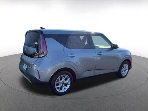 Used 2025 Kia Soul LX w/ LX Technology Package image 14