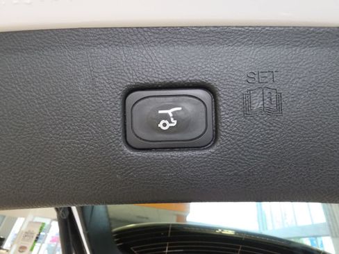 Used 2024 Ford Edge SEL w/ Convenience Package AWD/4WD image 31