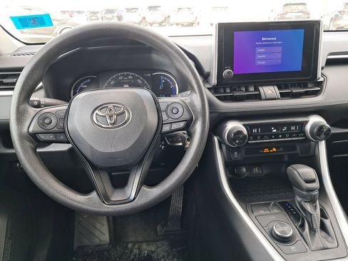 Used 2023 Toyota RAV4 LE image 18