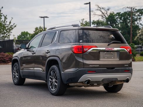 Used 2019 GMC Acadia SLT AWD/4WD image 5