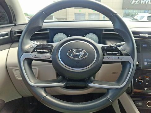 Certified 2023 Hyundai Tucson SEL w/ Convenience Package AWD/4WD image 18