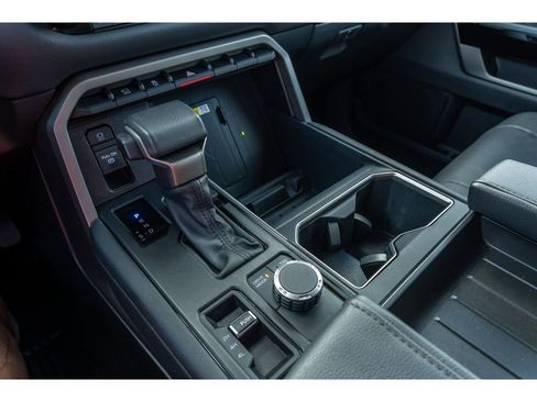 Used 2023 Toyota Tundra Limited AWD/4WD image 26