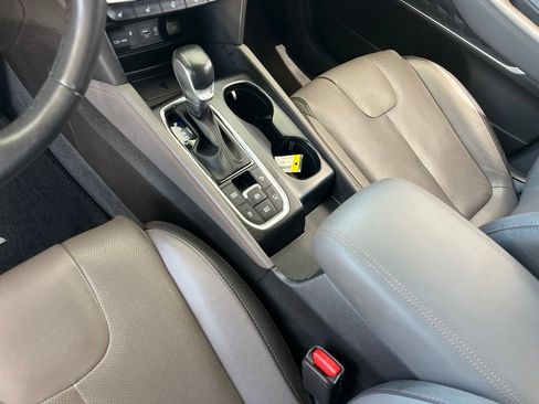 Used 2019 Hyundai Santa Fe FWD image 21