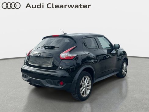 Used 2015 Nissan Juke SV FWD image 3