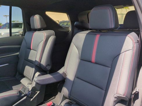 New 2026 Chevrolet Traverse RS image 26