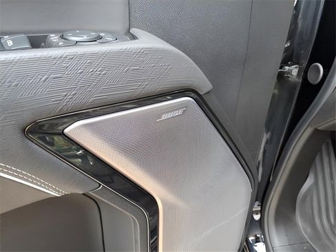 Used 2024 GMC Sierra 2500 AT4X image 22