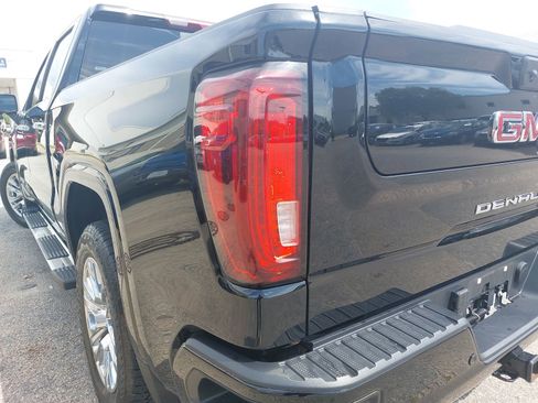Used 2025 GMC Sierra 1500 Denali w/ Technology Package AWD/4WD image 36