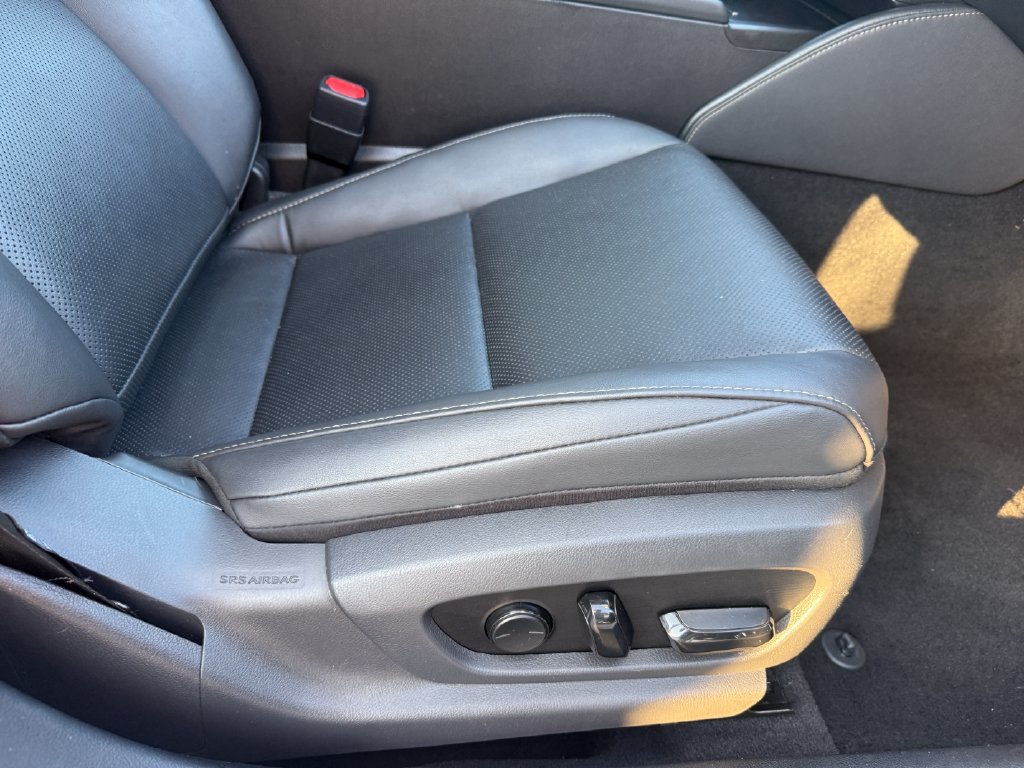 Used 2020 Lexus ES 350 w/ Premium Package FWD image 11