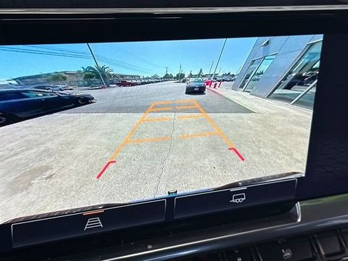 Used 2022 GMC Sierra 1500 Elevation RWD image 21