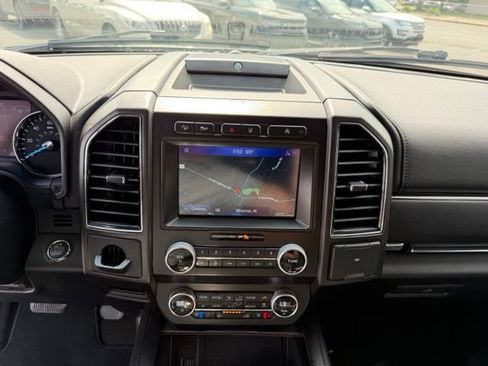 Used 2021 Ford Expedition Max Limited AWD/4WD image 3