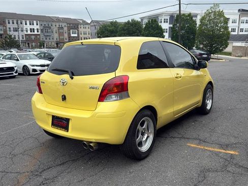Used 2010 Toyota Yaris 2-Door Hatchback FWD image 9