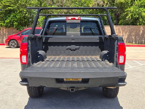 Used 2018 Chevrolet Silverado 1500 LTZ Z71 w/ LTZ Plus Package AWD/4WD image 24