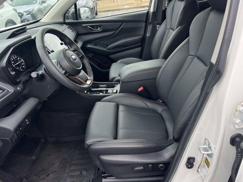 Certified 2025 Subaru Ascent Bronze Edition w/ Popular Package #2 image 9
