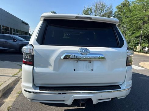 Used 2016 Toyota 4Runner Limited w/ Four Season Floor Mat Package AWD/4WD image 6