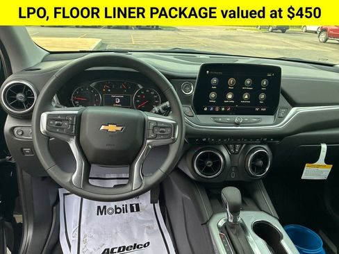 New 2026 Chevrolet Blazer LT w/ Convenience Package AWD/4WD image 4