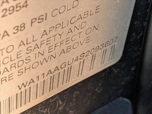 Certified 2025 Audi Q5 Premium w/ Convenience Package image 17