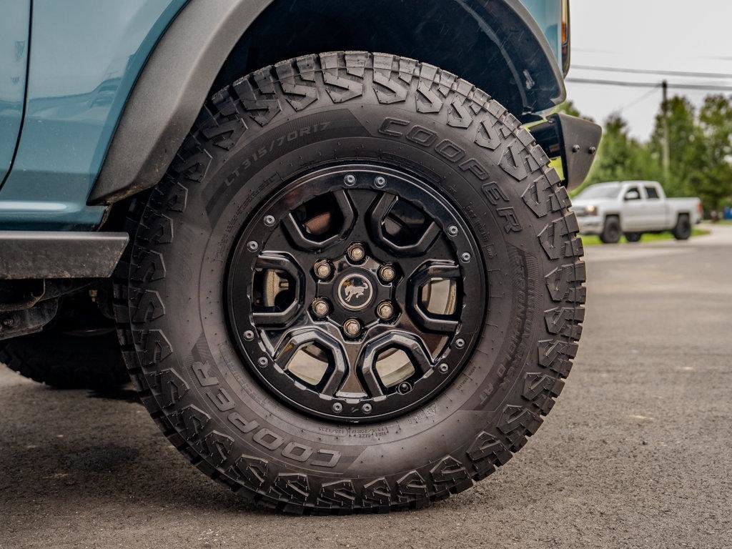 Used 2021 Ford Bronco First Edition AWD/4WD image 9