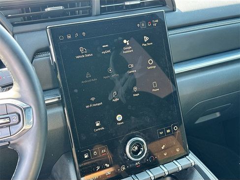 Used 2026 GMC Terrain Elevation w/ Black Edition image 14