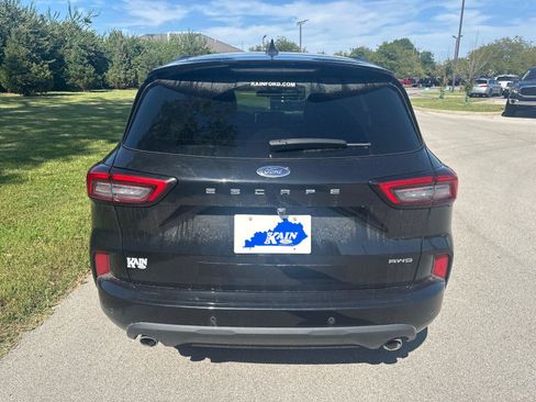 Used 2024 Ford Escape ST-Line w/ Tech Pack #1 AWD/4WD image 13