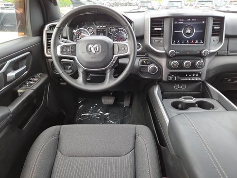 Used 2020 RAM 1500 Big Horn RWD image 25