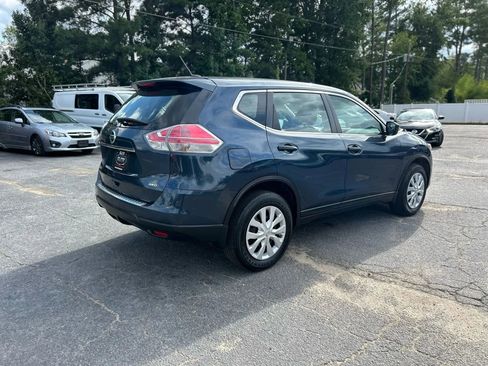 Used 2016 Nissan Rogue S image 8