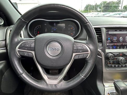 Used 2018 Jeep Grand Cherokee Limited w/ Luxury Group II AWD/4WD image 23