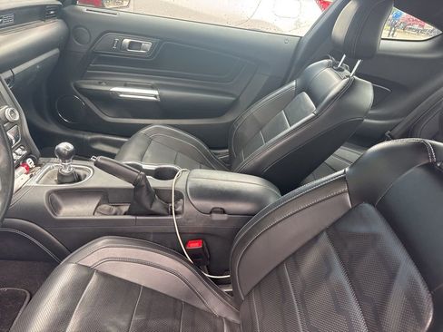 Used 2020 Ford Mustang GT Premium w/ Equipment Group 401A RWD image 15